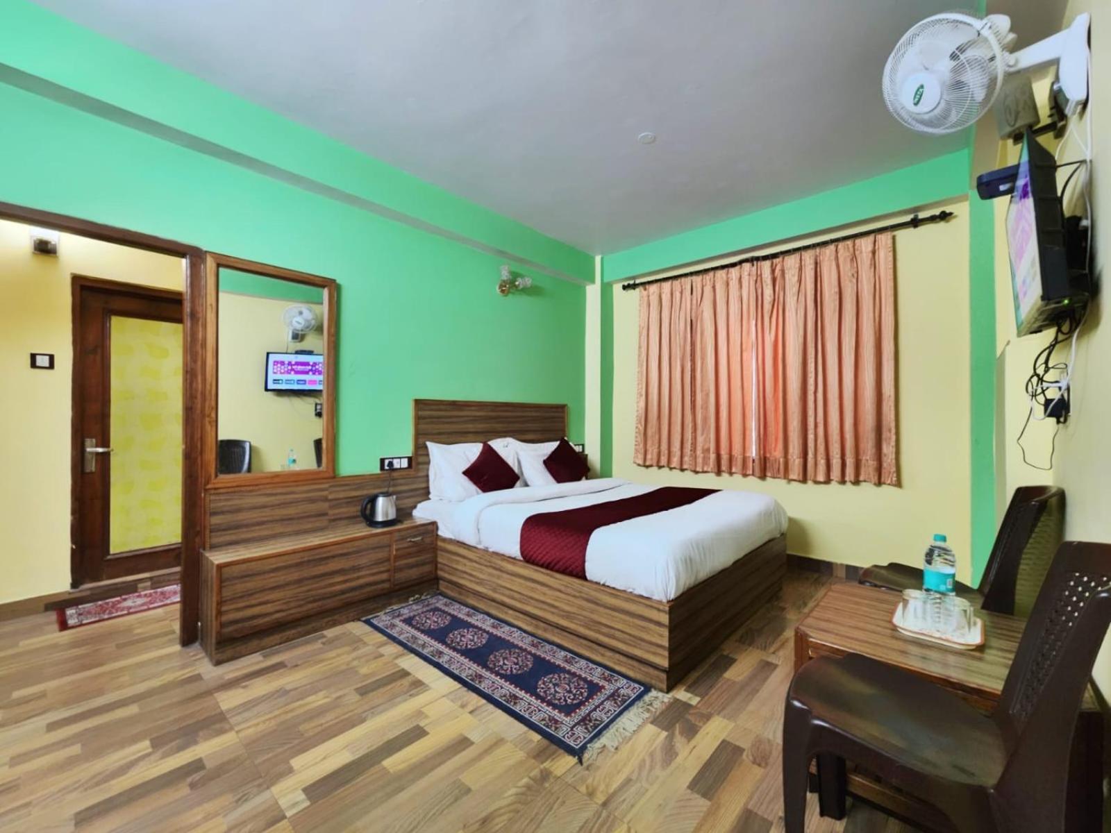 Boho Stays Near Mall Shimla Exterior photo