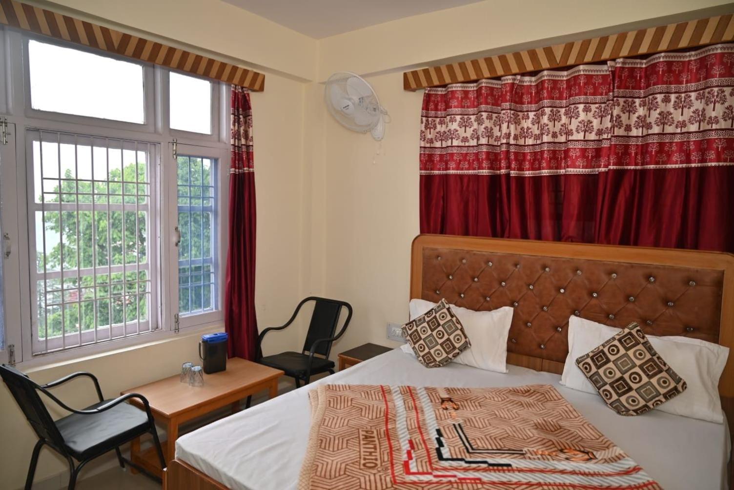 Boho Stays Near Mall Shimla Exterior photo